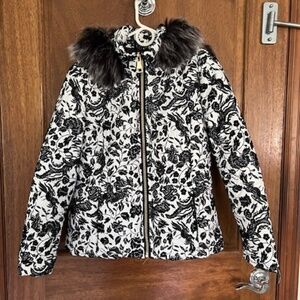 WOMEN WINTER JACKET WITH FAUX FUR REMOVABLE HOOD